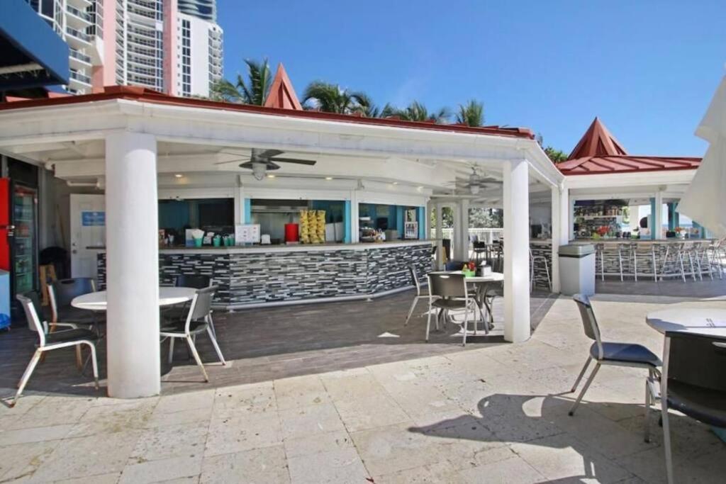 Alojamiento Con Balcon Hacia La Playa 115 ميامي بيتش المظهر الخارجي الصورة